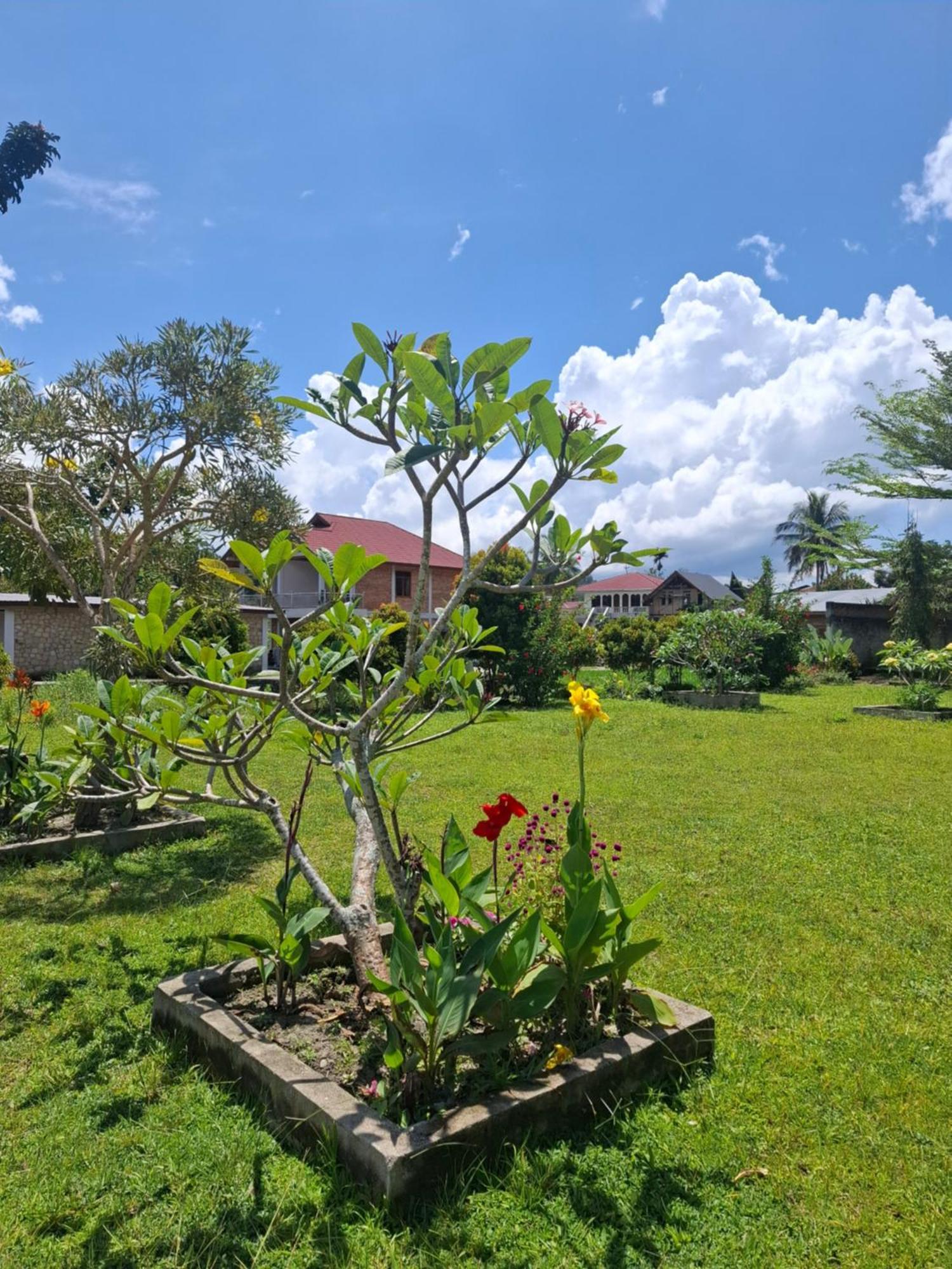 Juma Cottages Tuk Tuk Kültér fotó