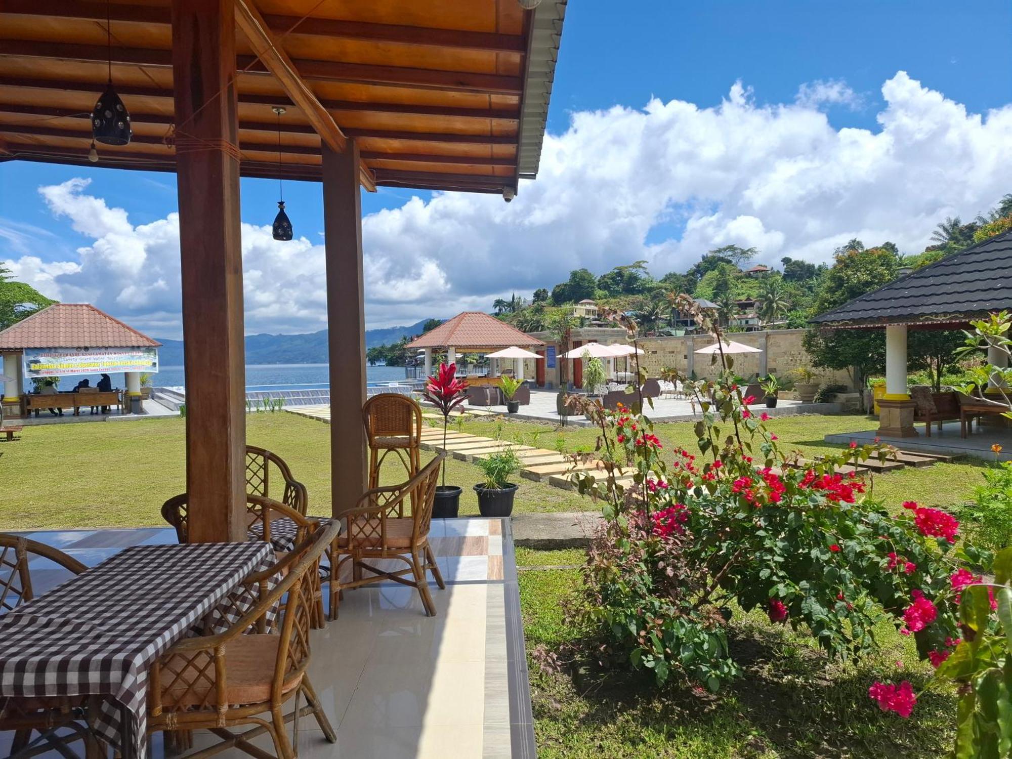Juma Cottages Tuk Tuk Kültér fotó
